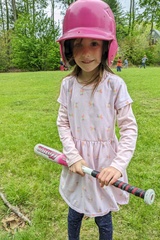 Pinky Ready to Play T Ball