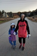 Nanas First Trick or Treat With the Diercks