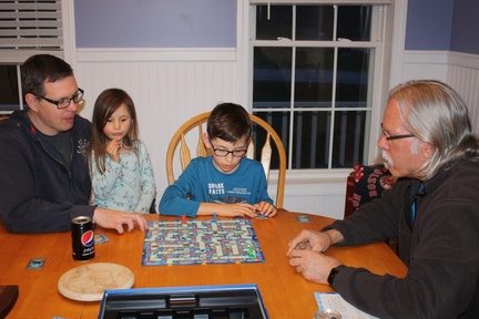 Teaching Papa the Labryinth Game