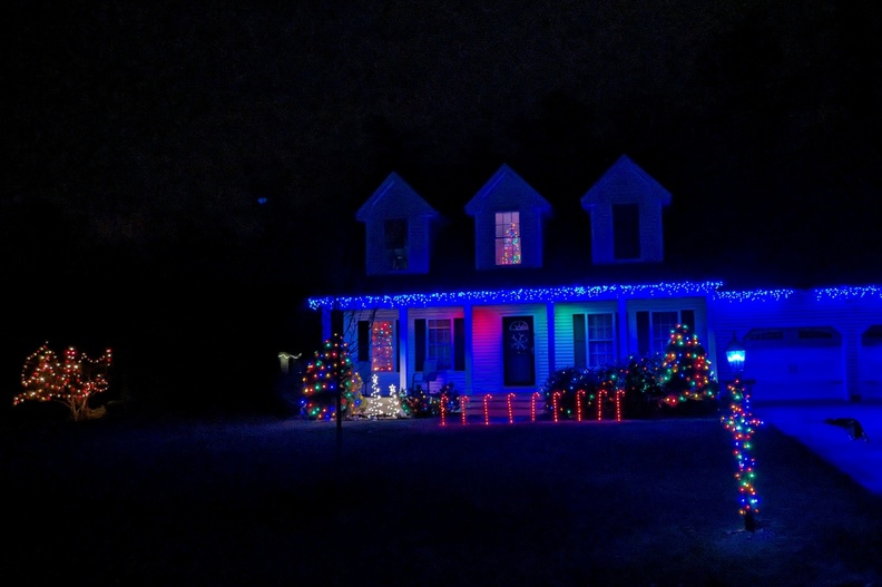 Xmas House Lights.jpg